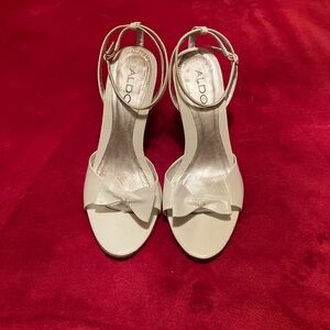 ALDO white healed, sandals, charming bow detail